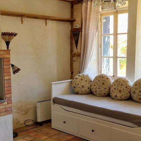 La Maison Des Tisserandes Монсегюр Экстерьер фото