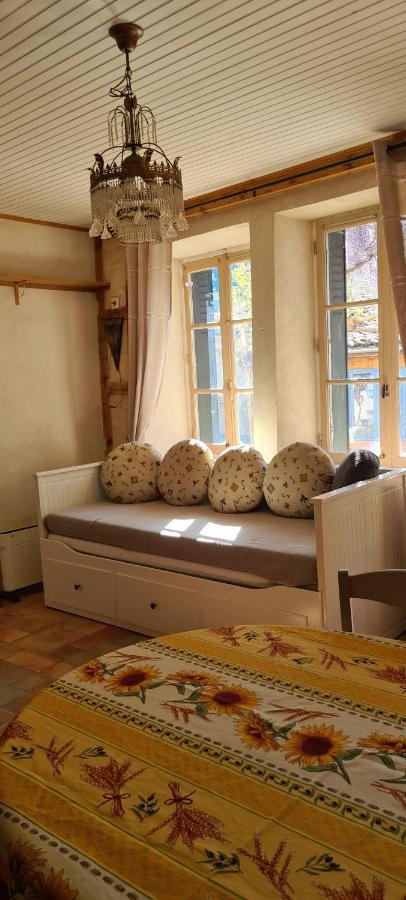 La Maison Des Tisserandes Монсегюр Экстерьер фото